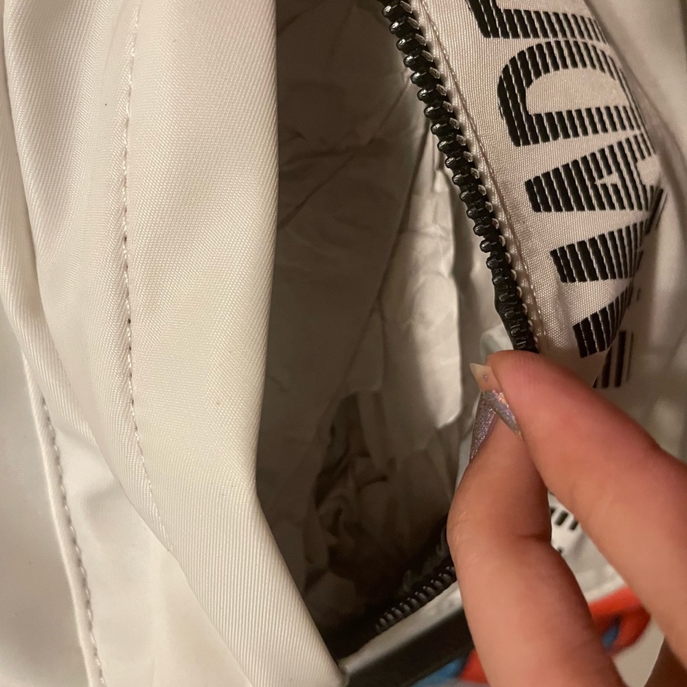 Steve Madden White Backpack - Picture 11 of 15